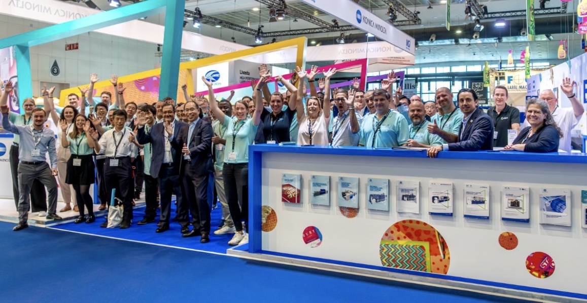 MGI and Konica Minolta announce global premiere of new JETvarnish 3D One at  the Inaugural PRINTING United